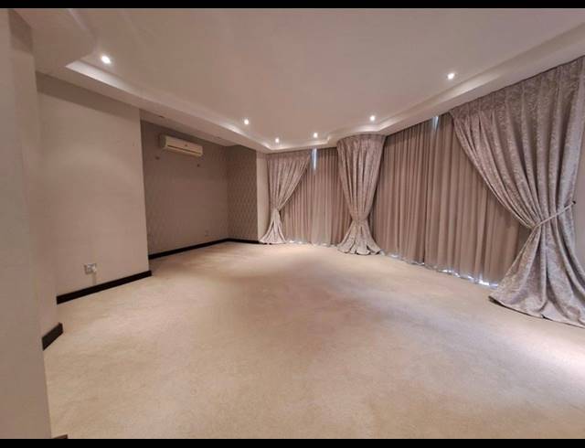 4 BEDROOM HOUSE FOR SALE IN CYCAD ESTATE